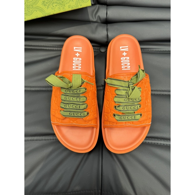 G*u*i slippers